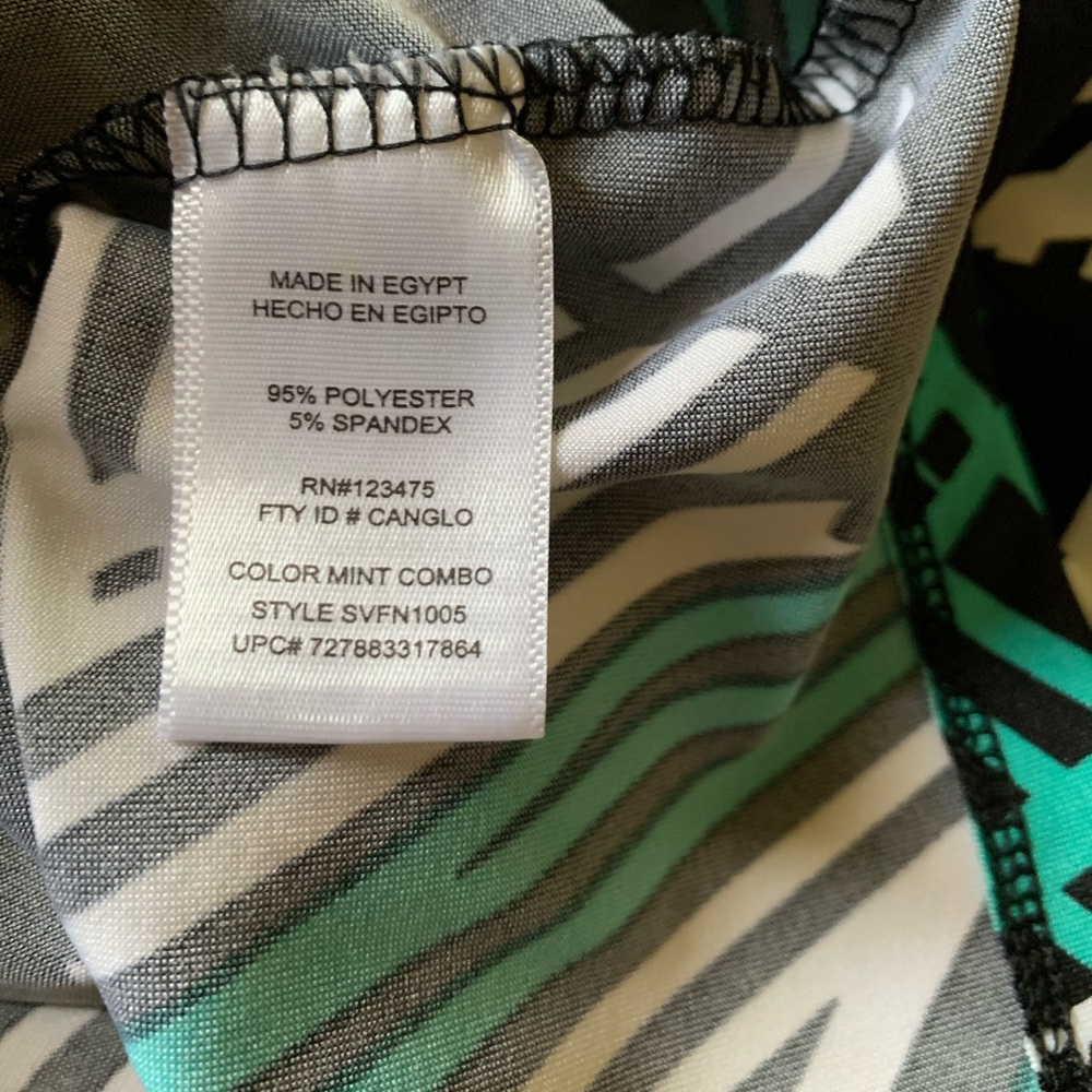 Blouse bundle - Picture 9 of 9